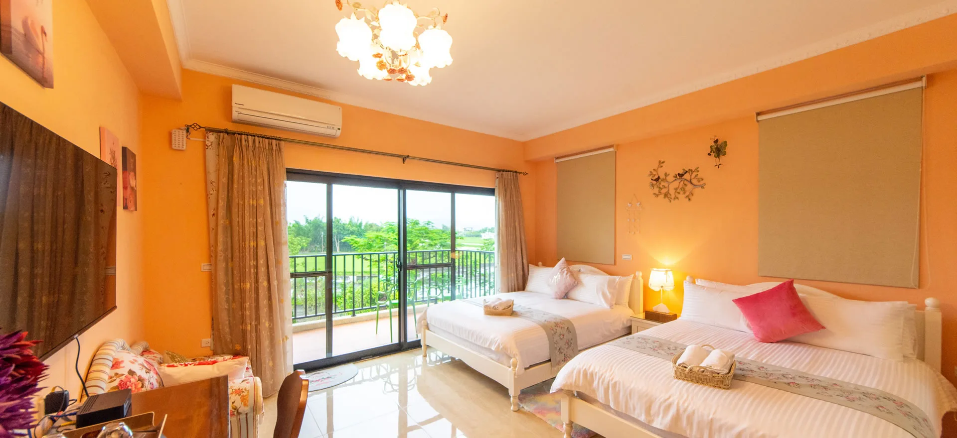 夏米兒Villa｜溫暖色調客房